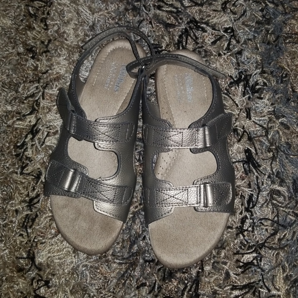 Sandals  worn abt 3times excellent condition
